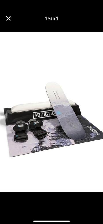 Snowboard addiction jib package (nieuw in doos!) beschikbaar voor biedingen