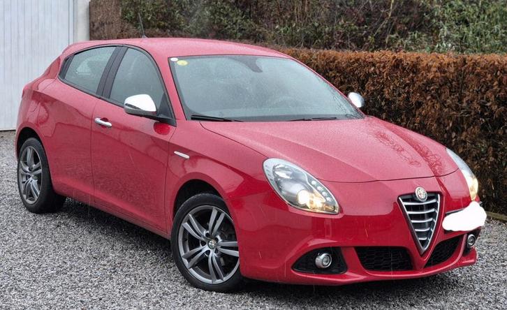Alfa romeo Giulietta 16jtd 117mkm 2014. 1prop 9500€ ctok, Auto's, Alfa Romeo, Particulier, Giulietta, Bluetooth, Diesel, Euro 5