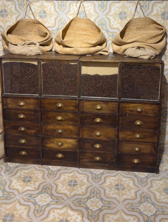 Portugese Keramische Tegels FS 1827 – Tijdloos en Stijlvol, Tuin en Terras, Bloempotten, Nieuw, Overige materialen, Binnen, Balkon