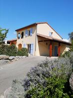 Villa met airconditioning in Vallon Pont d'Arc Ardèche, Vakantie, Vakantiehuizen | Frankrijk, Dorp, 4 of meer slaapkamers, Internet