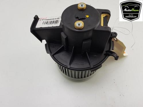 KACHEL VENTILATORMOTOR Ford Ka II (01-2008/05-2016), Auto-onderdelen, Airco en Verwarming, Ford, Gebruikt
