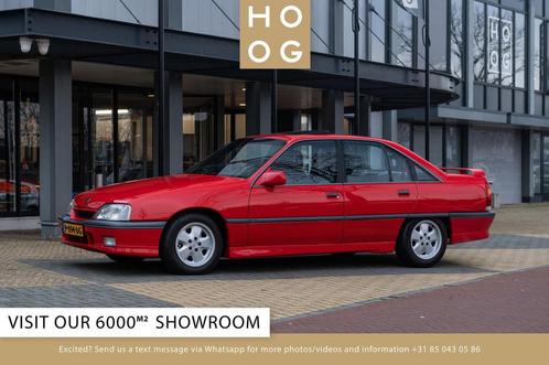 Opel Omega A 3000 24V (bj 1990), Auto's, Oldtimers, Bedrijf, Te koop, Opel, Benzine, Berline, 4 deurs, Handgeschakeld, Rood