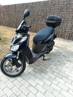 Aprilia sportcity  200, Fietsen en Brommers, Scooters | Aprilia, Ophalen, Zo goed als nieuw