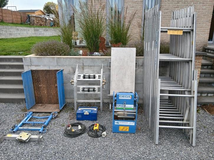 GEDA LIFT COMFORT 250 KG TEGELLIFT. 21M50., Doe-het-zelf en Bouw, Bouwliften, Gebruikt, Ophalen