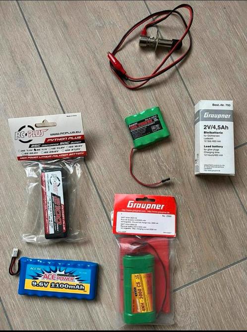 Diverse batterijen, Hobby en Vrije tijd, Modelbouw | Radiografisch | Overige, Zo goed als nieuw, Ophalen