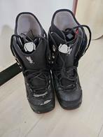 Burton snowboard soft boots, Enlèvement, Utilisé, Fixations