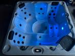 Jacuzzi 5p. Uitstekende staat, Ophalen, Zo goed als nieuw, Trap, Vast