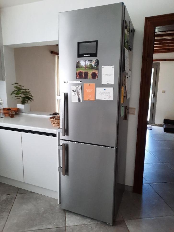 LIEBHERR CNPes 4858-20 BluPerform frigo COMBINÉ A+++  - 50%, Elektronische apparatuur, Koelkasten en IJskasten, Gebruikt, Met aparte vriezer