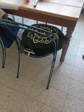 6 metalen designstoelen  beschikbaar voor biedingen