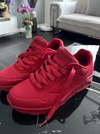 chaussures SKECHERS a vendre, Sport en Fitness, Basketbal, Ophalen, Zo goed als nieuw, Schoenen