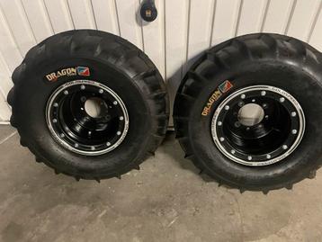 Quad wielen met zandbanden Yamaha Suzuki Honda beschikbaar voor biedingen