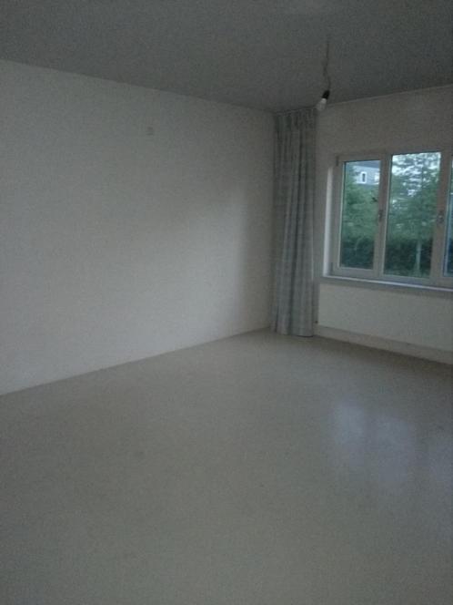 hoogstraten ruime woning met tuin ,garage te huur, Immo, Huizen te huur, Provincie Antwerpen, Vrijstaande woning, Direct bij eigenaar