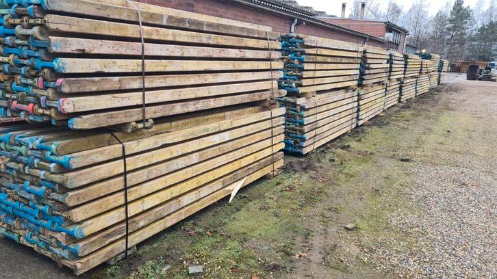 Grand lot de transporteurs Doka H20 d'occasion, Jardin & Terrasse, Poteaux, Poutres & Planches, Comme neuf, Enlèvement