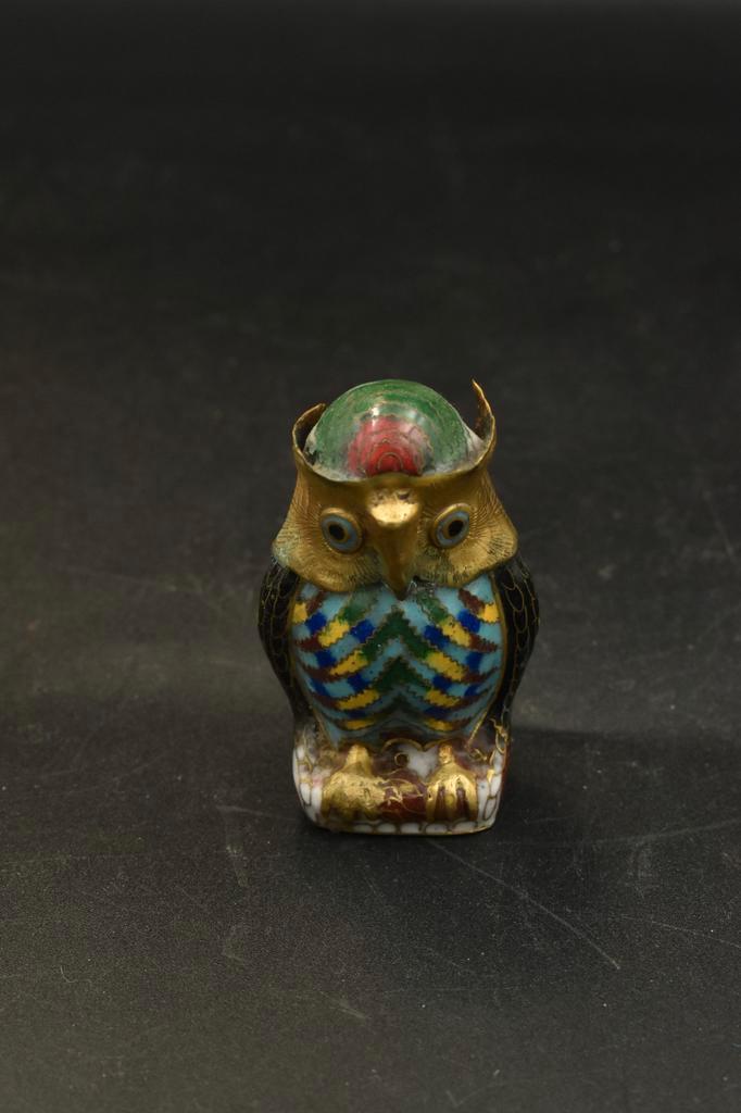 Chinees beeldje van cloisonne-uil, Verzamelen, Beelden en Beeldjes, Ophalen of Verzenden