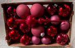 20 roze en rode antieke kerstballen, Diversen, Kerst, Ophalen of Verzenden, Zo goed als nieuw