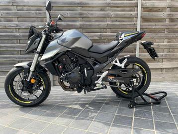 honda cb750 hornet 7/2024 **nieuw 30km !!**sport+style pack beschikbaar voor biedingen