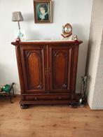Houten kast, Antiek en Kunst, Antiek | Meubels | Kasten, Ophalen