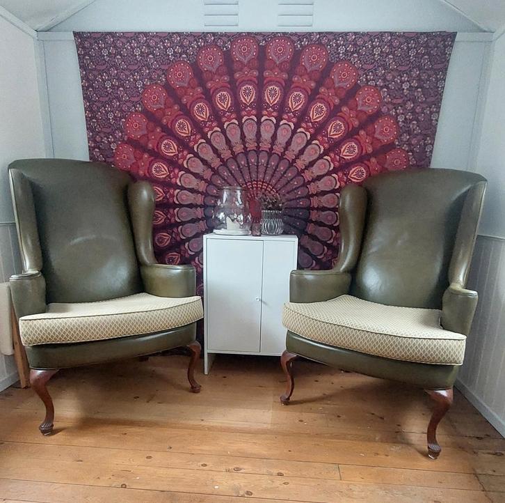 Chesterfield oorfauteuil in leder in goede staat, Huis en Inrichting, Fauteuils, Zo goed als nieuw, Leer, Ophalen