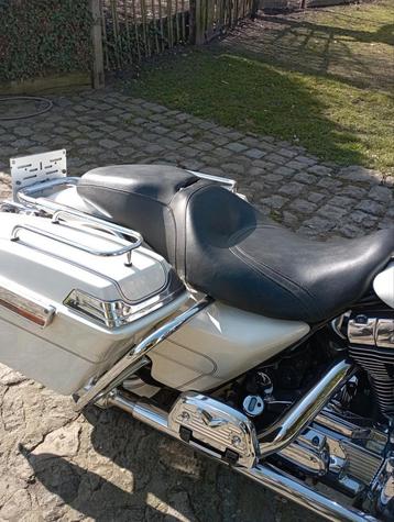 Zadel Roadking custom Electra Street Glide Touring  beschikbaar voor biedingen