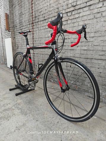 Prachtige Full Carbon Chesini racefiets volledig in orde  beschikbaar voor biedingen