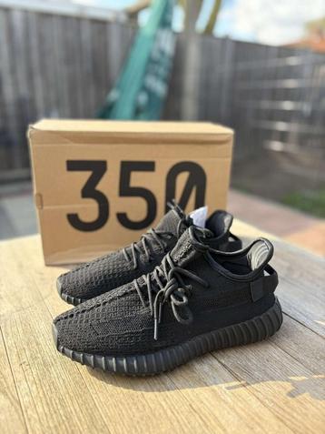 Yeezy 350 Boost V2 Zwart, Neuf, Enlèvement ou Envoi, Adidas, Baskets