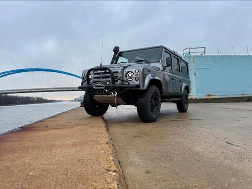 Land Rover Defender 110 7zit met Airco (Overname & Garantie), Auto's, Land Rover, Bedrijf, Te koop, Defender, Diesel, Euro 4, SUV of Terreinwagen