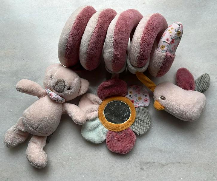 Speelspiraal Nattou voor autostoel of babybedje, Kinderen en Baby's, Speelgoed | Knuffels en Pluche, Zo goed als nieuw, Ophalen of Verzenden
