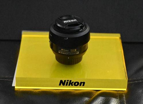 Nikkor 35 mm VR II (DX), Games en Spelcomputers, Spelcomputers | Overige Accessoires, Zo goed als nieuw, Ophalen of Verzenden
