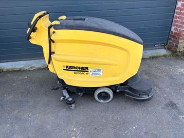 Kuismachine Karcher ( batterijen moeten vervangen worden) beschikbaar voor biedingen