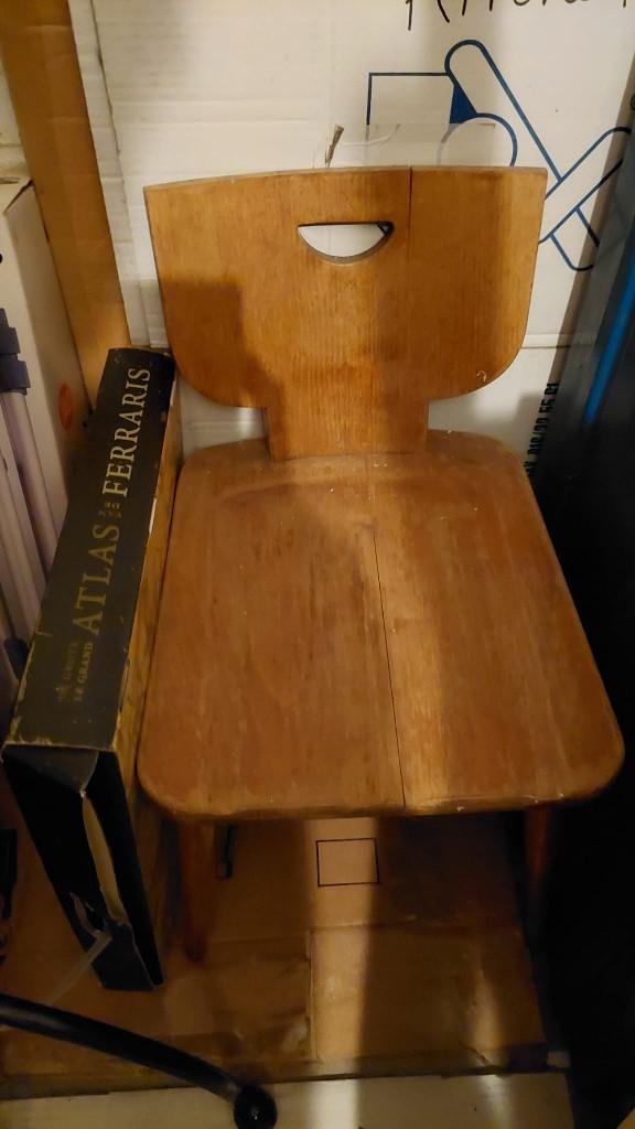 Chaise ancienne - Valet (Petite taille), Enlèvement