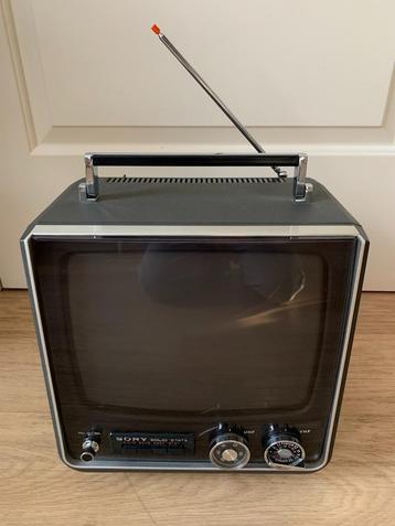 Télévision vintage de collection Sony 1977 beschikbaar voor biedingen