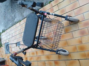 Rollator beschikbaar voor biedingen