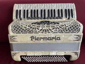 Italiaanse Piermaria 414 accordeon . 4 korig . Musette  Mooi beschikbaar voor biedingen