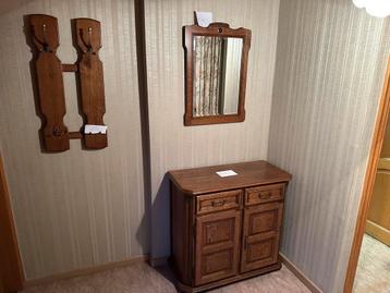 Vintage Antieke Dressoir Kast Spiegel Kapstok beschikbaar voor biedingen