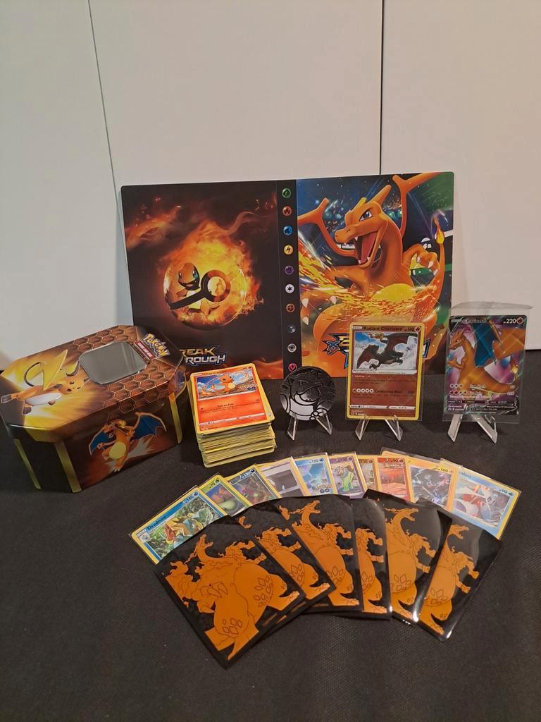 Pokémon : Portfolio Dracaufeu 80 cartes - Cartes à Collectionner