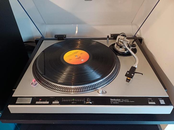 Technics 1600 mk2, TV, Hi-fi & Vidéo, Tourne-disques, Utilisé, Tourne-disque, Technics, Réglage pitch, Automatique, Enlèvement
