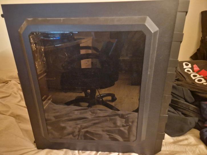 Goed(kop)e pc, Computers en Software, Computerbehuizingen, Gebruikt, Ophalen