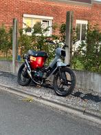 Wallaroo, Fietsen en Brommers, Ophalen, Zo goed als nieuw