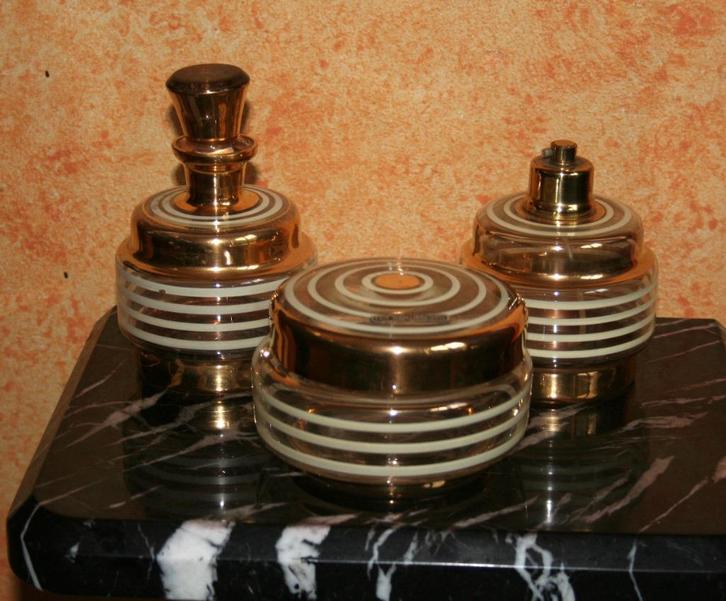 glazen kaptafel set: Parfumflesje, flacon+stop, potje+deksel, Antiek en Kunst, Antiek | Glaswerk en Kristal, Ophalen of Verzenden