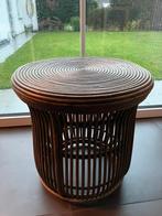 Mooi vintage rotan tafeltje, Huis en Inrichting, Ophalen, Gebruikt, Rond