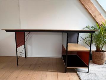 Vitra Eames Desk Unit (EDU) – Nieuwstaat, Nooit Gebruikt beschikbaar voor biedingen