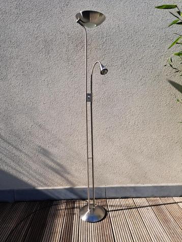 Vintage  vloerlamp /staanlamp jaren 80 beschikbaar voor biedingen