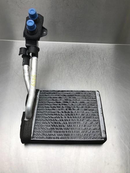 KACHELRADIATEUR Hyundai Terracan (01-2001/12-2006), Auto-onderdelen, Airco en Verwarming, Hyundai, Gebruikt