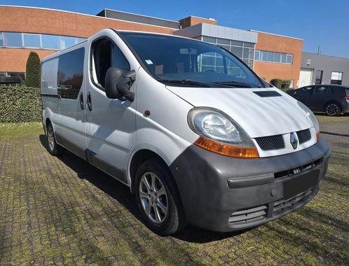 Renault Trafic 1.9dci Lang Chassis Dubbele Cabine Gekeurd !, Auto's, Bestelwagens en Lichte vracht, Particulier, Renault, Diesel