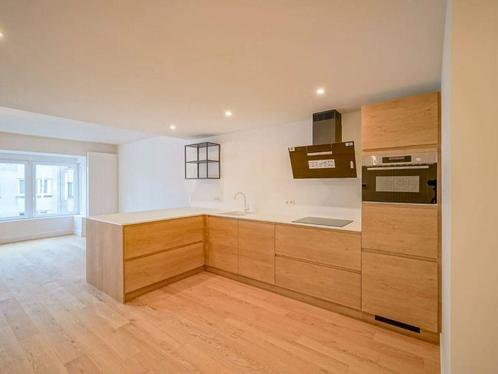 Appartement te koop in Oostende, 2 slpks, Immo, Huizen en Appartementen te koop, Appartement, B