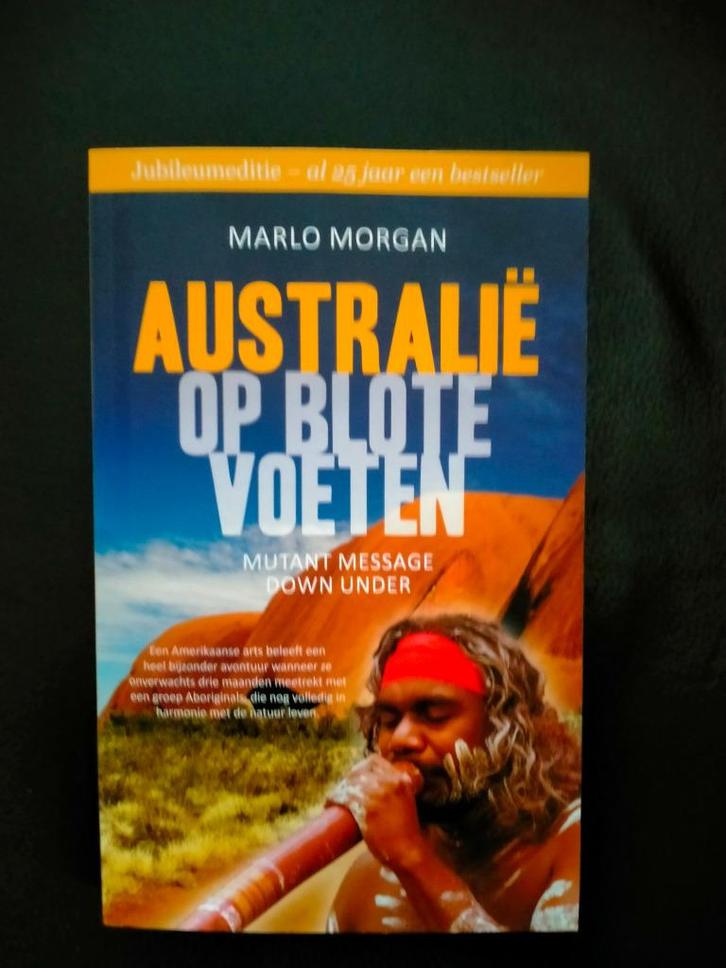 Australië op blote voeten, Livres, Récits de voyage, Comme neuf, Australie et Nouvelle-Zélande, Enlèvement ou Envoi