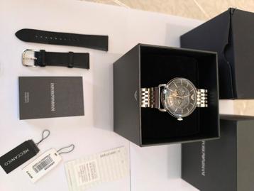 Montre emporio Armani automatique beschikbaar voor biedingen