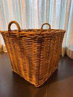 Rieten mand decoratie, Ophalen, Zo goed als nieuw, Mand
