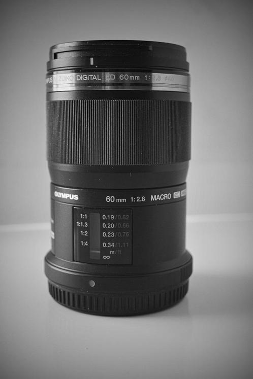 Olympus M.Zuiko lenzenset: 60mm Macro, 45mm f/1.8 & 12–50mm, Audio, Tv en Foto, Foto | Lenzen en Objectieven, Zo goed als nieuw