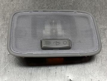 BINNENVERLICHTING ACHTER Kia Venga (01-2010/03-2019) beschikbaar voor biedingen